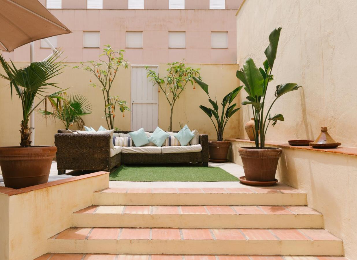 Apartamento Ambb-Private Patio-Steps Away From Old Town Málaga Exterior foto