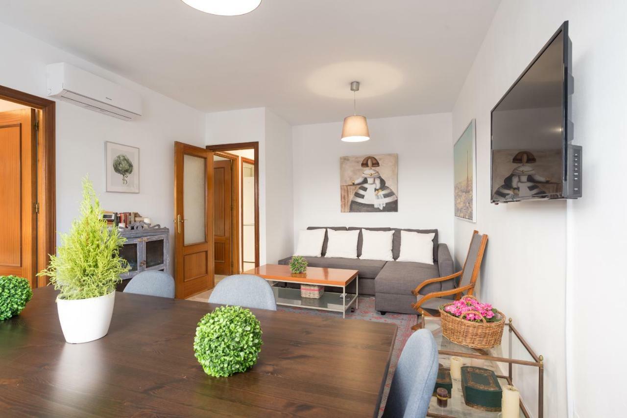 Apartamento Ambb-Private Patio-Steps Away From Old Town Málaga Exterior foto