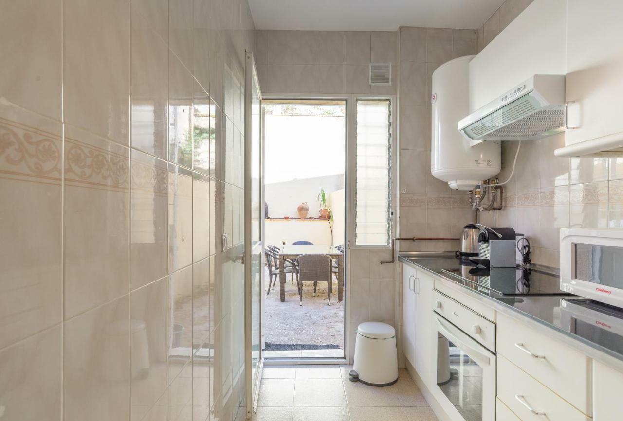 Apartamento Ambb-Private Patio-Steps Away From Old Town Málaga Exterior foto